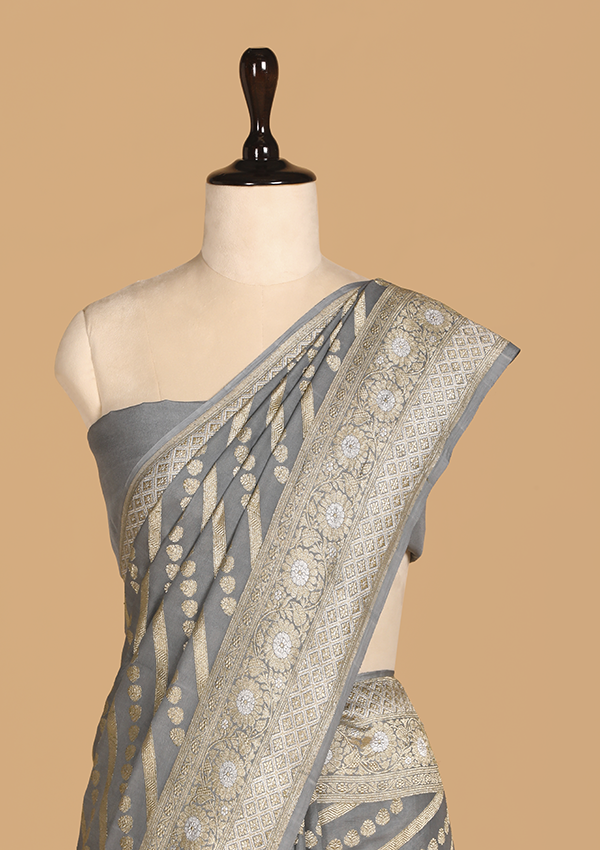 Grey Lehariya Saree in Muslin Silk