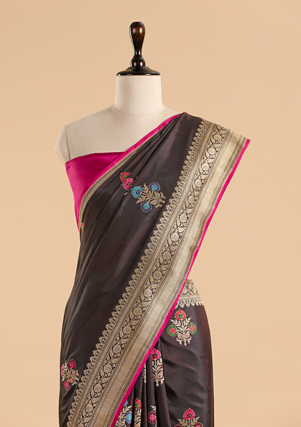 Brown Butta Saree in Silk