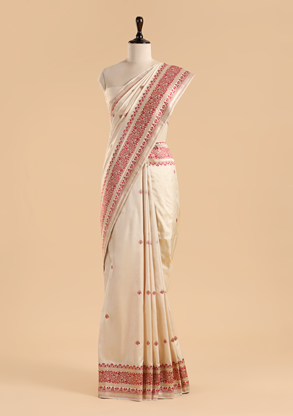 Off White Butti Saree in Silk