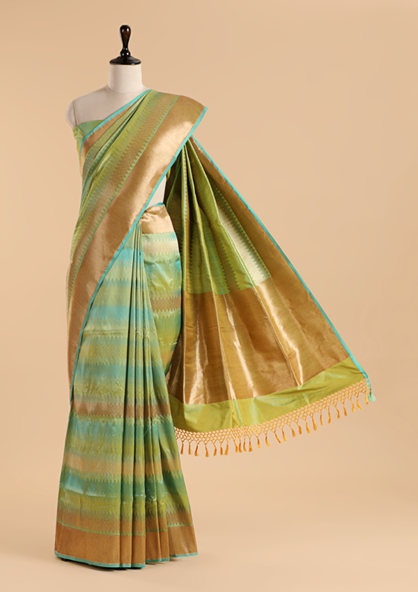 Pista Green Plain Saree in Silk