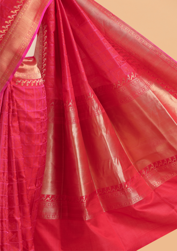 Red Plain Saree in Silk