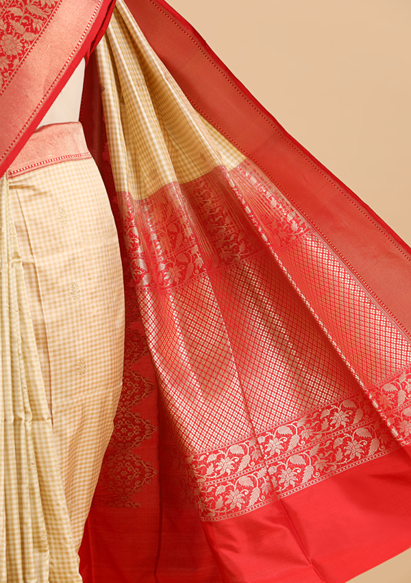 Off White Butti Saree in Silk