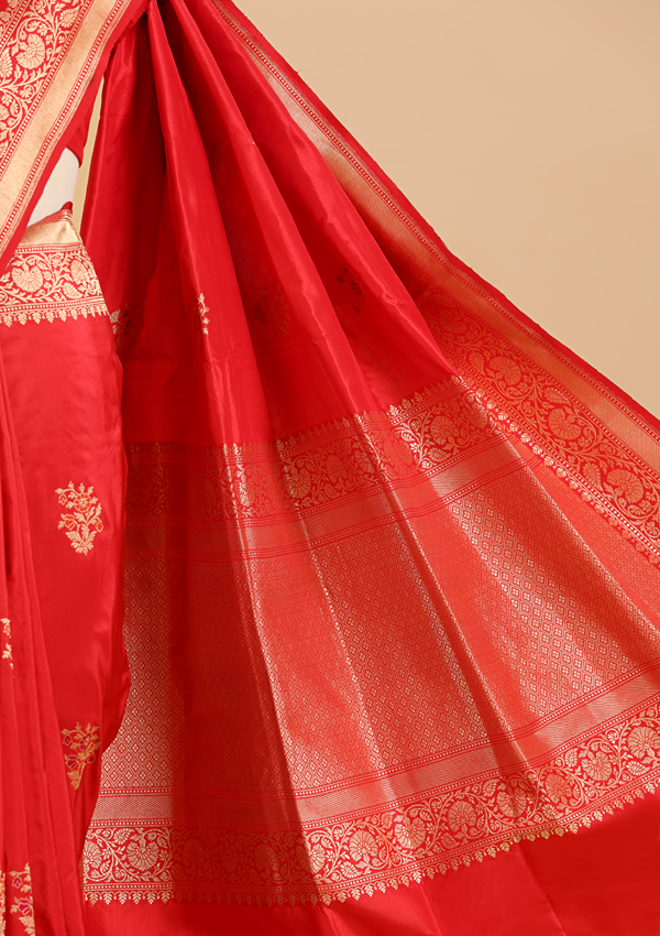 Red Butta Saree in Silk