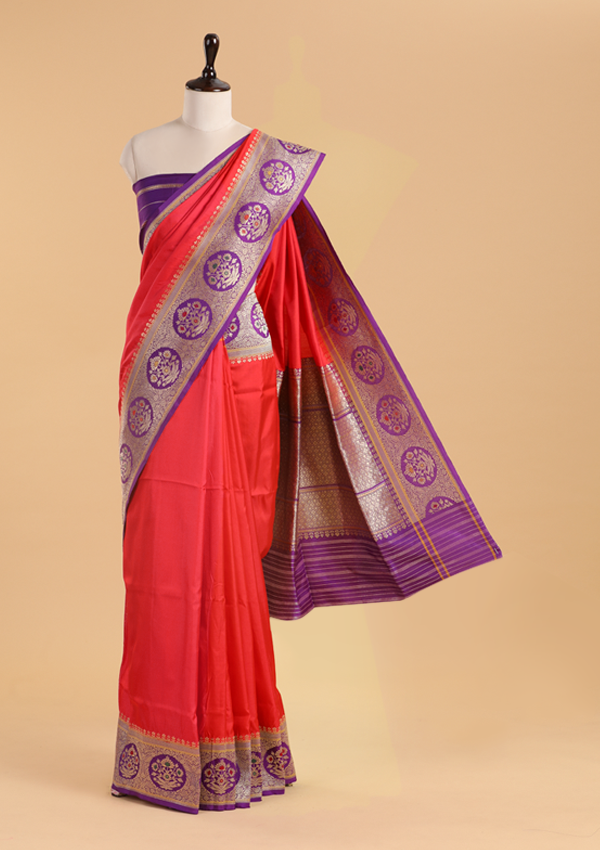 Red Plain Saree in Silk