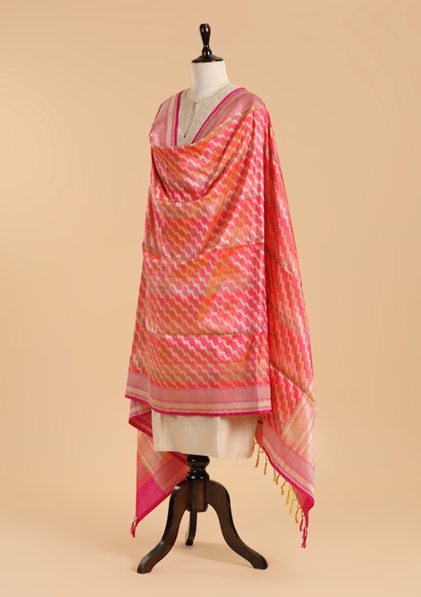 Gajar Pink Rangkat Dupatta in Silk