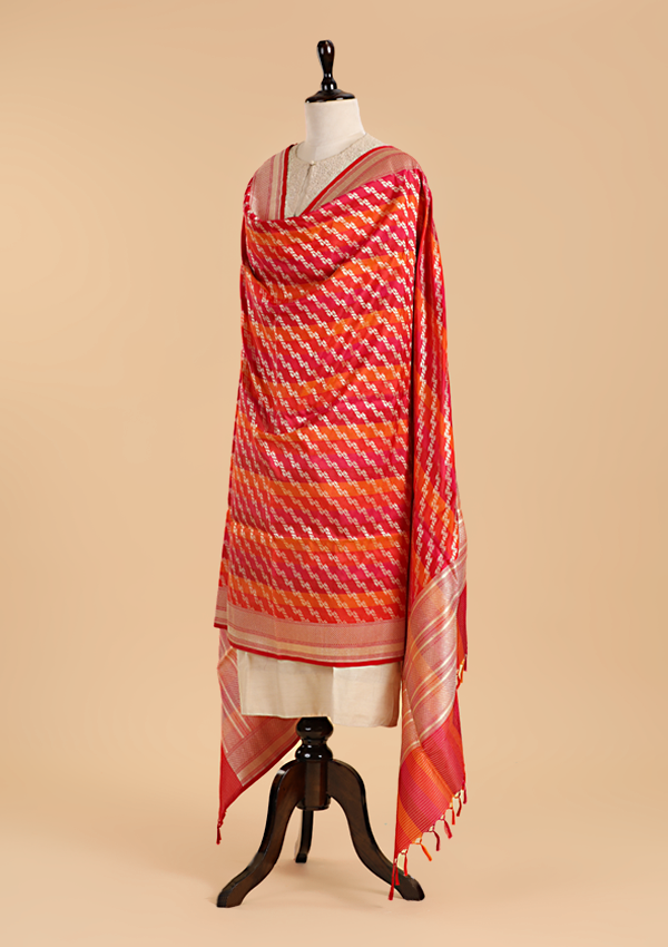 Red Rangkat Dupatta in Silk