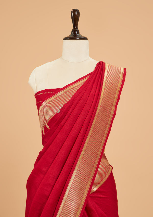 Red Plain Saree In Georgette Tussar