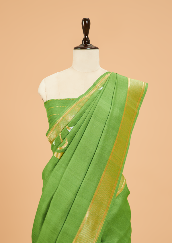 Green Plain Saree In Georgette Tussar