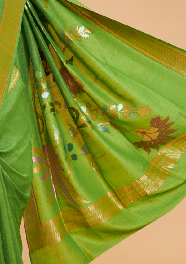 Green Plain Saree In Georgette Tussar