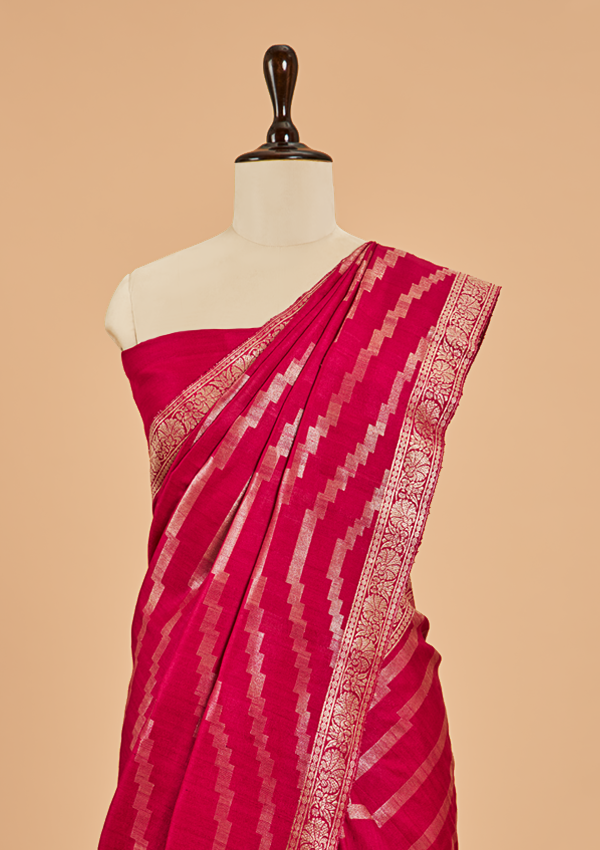 Majenta Jaal Saree in Georgette Tussar