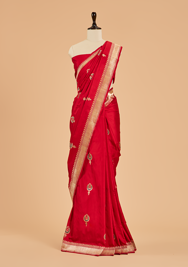 Red Butta Saree in Silk