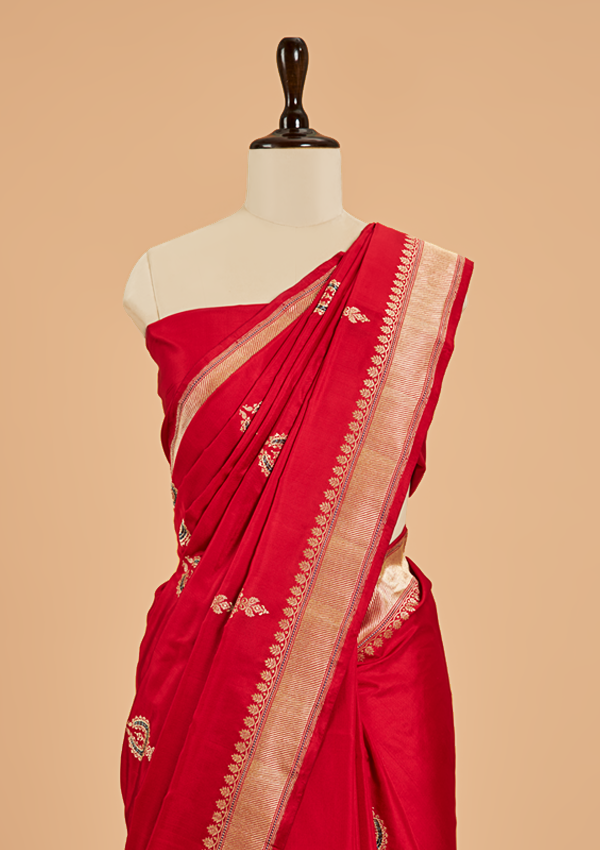 Red Butta Saree in Silk